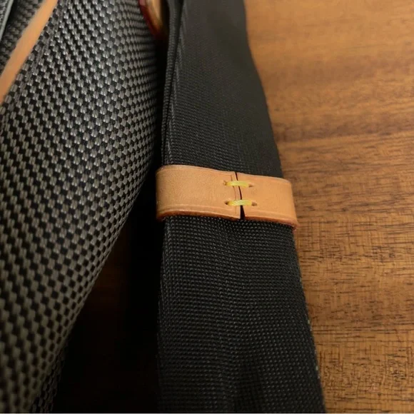 CHRISTMAS SPECIAL LOUIS VUITTON Damier Geant Gray Messenger Computer Laptop Bag - Picture 8 of 16